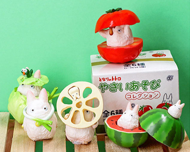 White Totoro Playing With Vegetables Collection (Seasonal) "My Neighbor Totoro" (Box/6), Benelic Blind Box