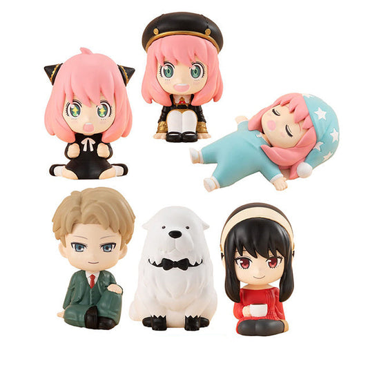 Spy X Family Relaxing Ver Shokugan Mascot Figure Blind Box (AVAILABLE 01/2024)